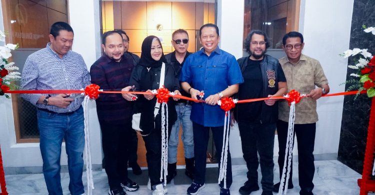 Hadiri Peresmian Kantor Hukum Aldwin Rahadian   Partners Bamsoet Dorong Advokat Tetap Independen di Tengah Tekanan Politik dan Publik