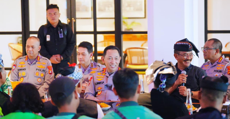 Kapolri Serap Aspirasi Pecalang dan Ojol  Perkuat Sabuk Kamtibmas Di Bali