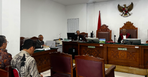 Kejagung Sebut Punya Bukti Percakapan Lodewyk dengan Istri Soal Kasus MBG