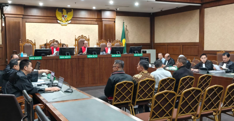 Kepala KPPBC Kediri Akui Terima Duit dari Blueray Rp 3 5M